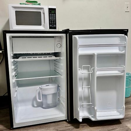 Private Room With Shared Bathroom On The 1St Floor 10 Minutes Walk To University Of Washington 西雅图 外观 照片