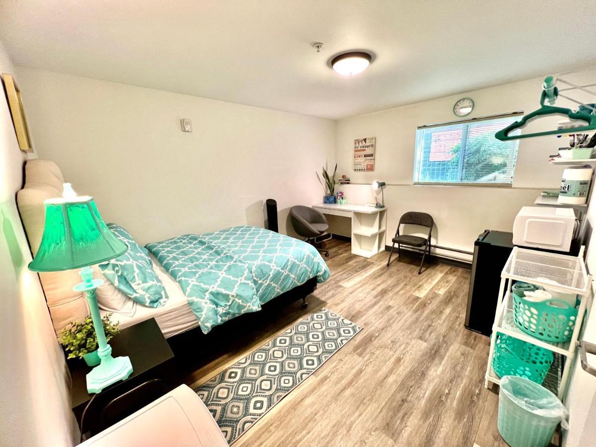Private Room With Shared Bathroom On The 1St Floor 10 Minutes Walk To University Of Washington 西雅图 外观 照片