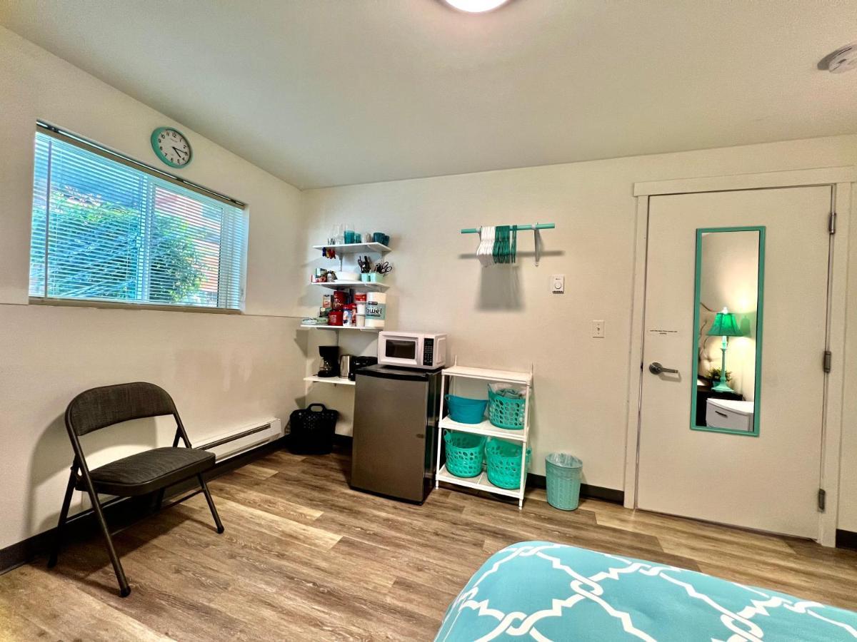 Private Room With Shared Bathroom On The 1St Floor 10 Minutes Walk To University Of Washington 西雅图 外观 照片