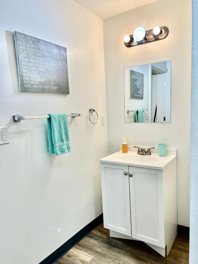 Private Room With Shared Bathroom On The 1St Floor 10 Minutes Walk To University Of Washington 西雅图 外观 照片