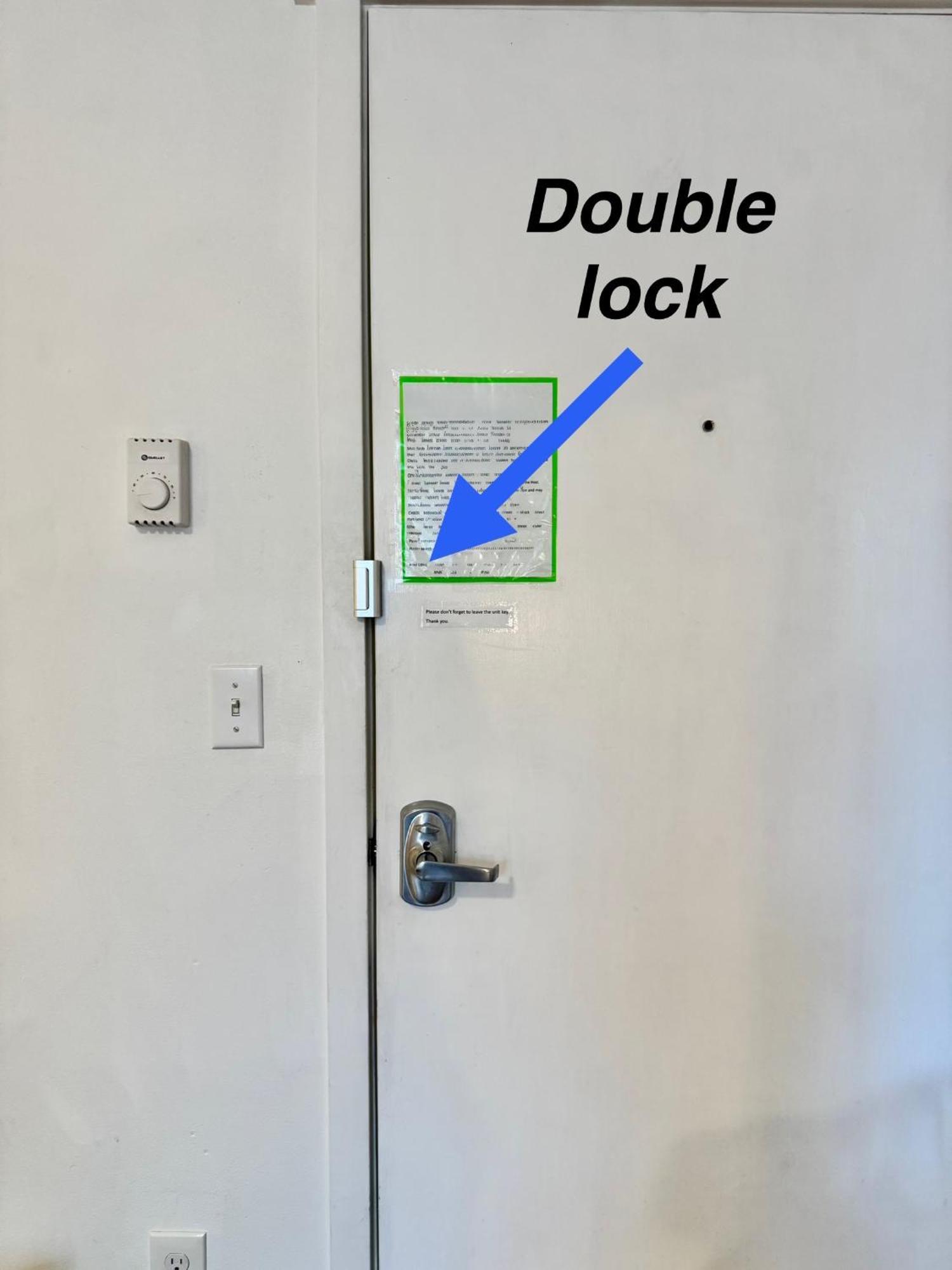 Private Room With Shared Bathroom On The 1St Floor 10 Minutes Walk To University Of Washington 西雅图 外观 照片
